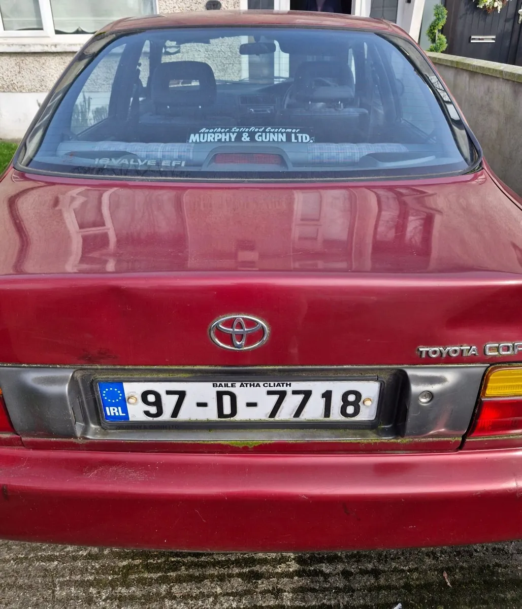 Toyota Corolla 1997 - Image 1