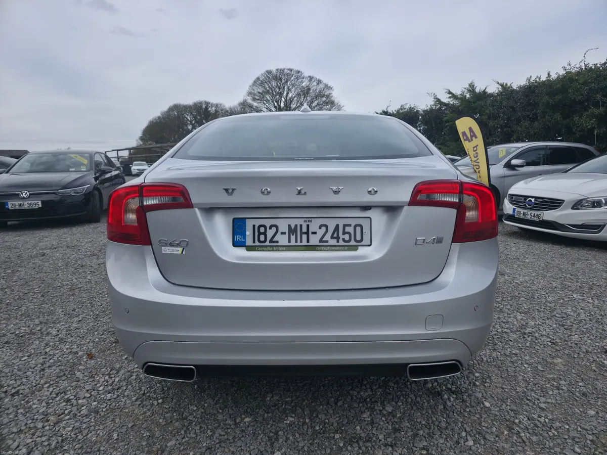 2018 Volvo S60 - Image 4