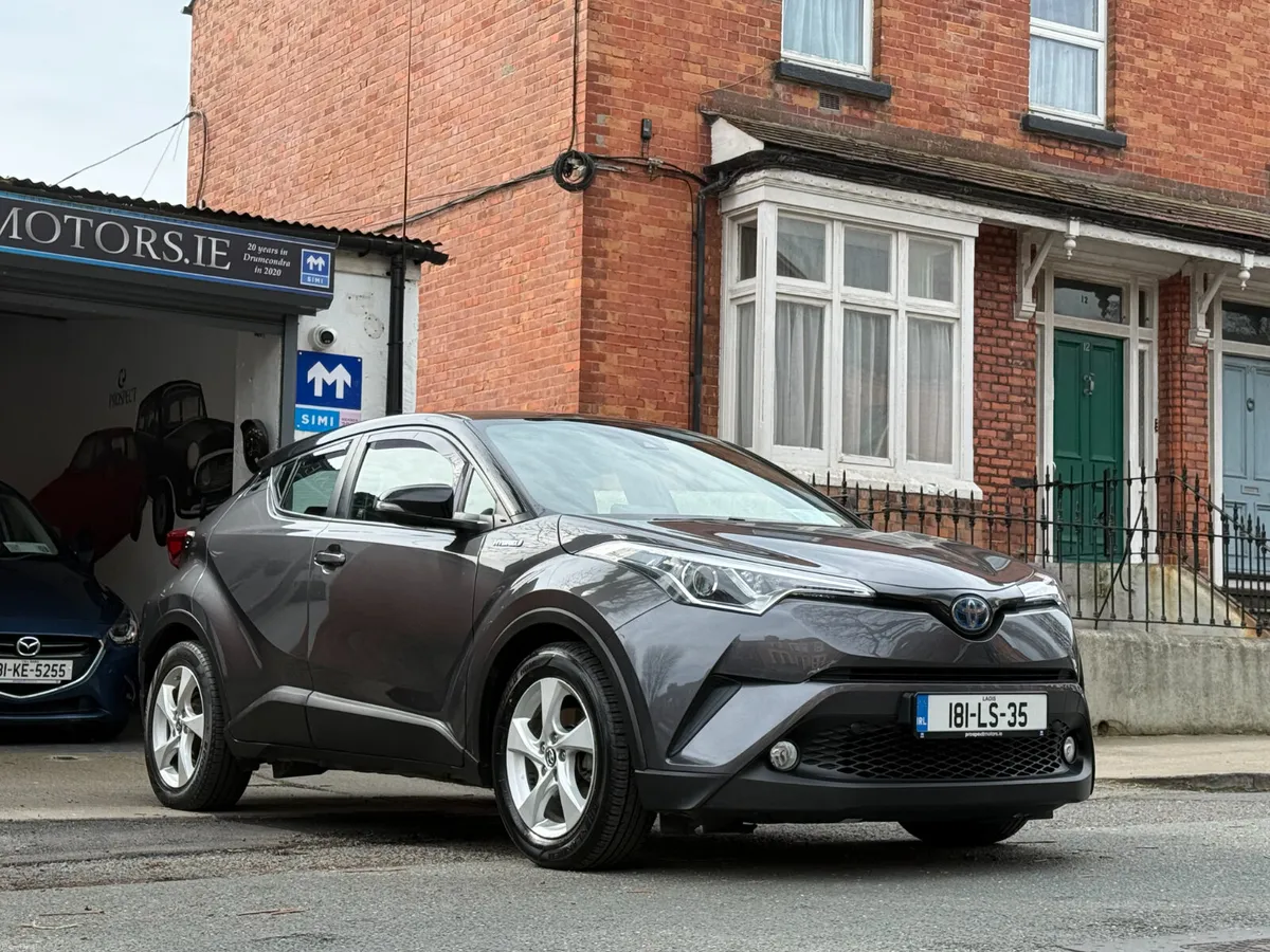 2018 Toyota C-HR, Hybrid Luna Automatic, New Nct, - Image 3