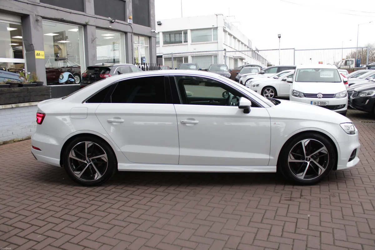 2019 AUDI A3 SALOON 1.4TFSI S-LINE EDITION AUTO - Image 3