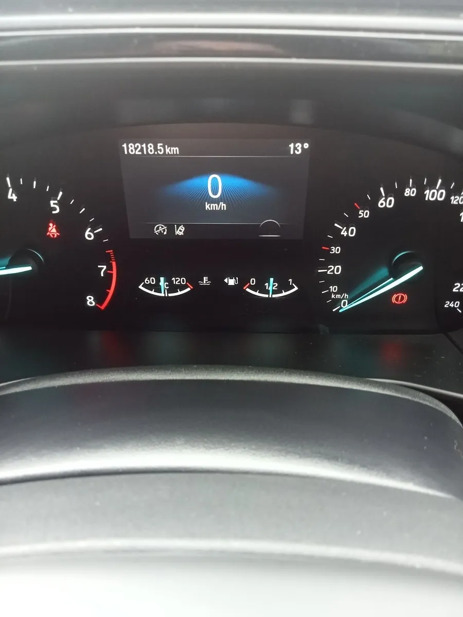 Ford Focus 2024 ST-Line - Image 4