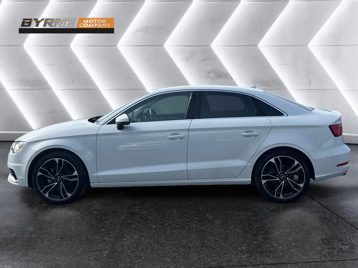 AUDI A3 SALOON 1.4 TFSI AUTO 2014 - Image 2