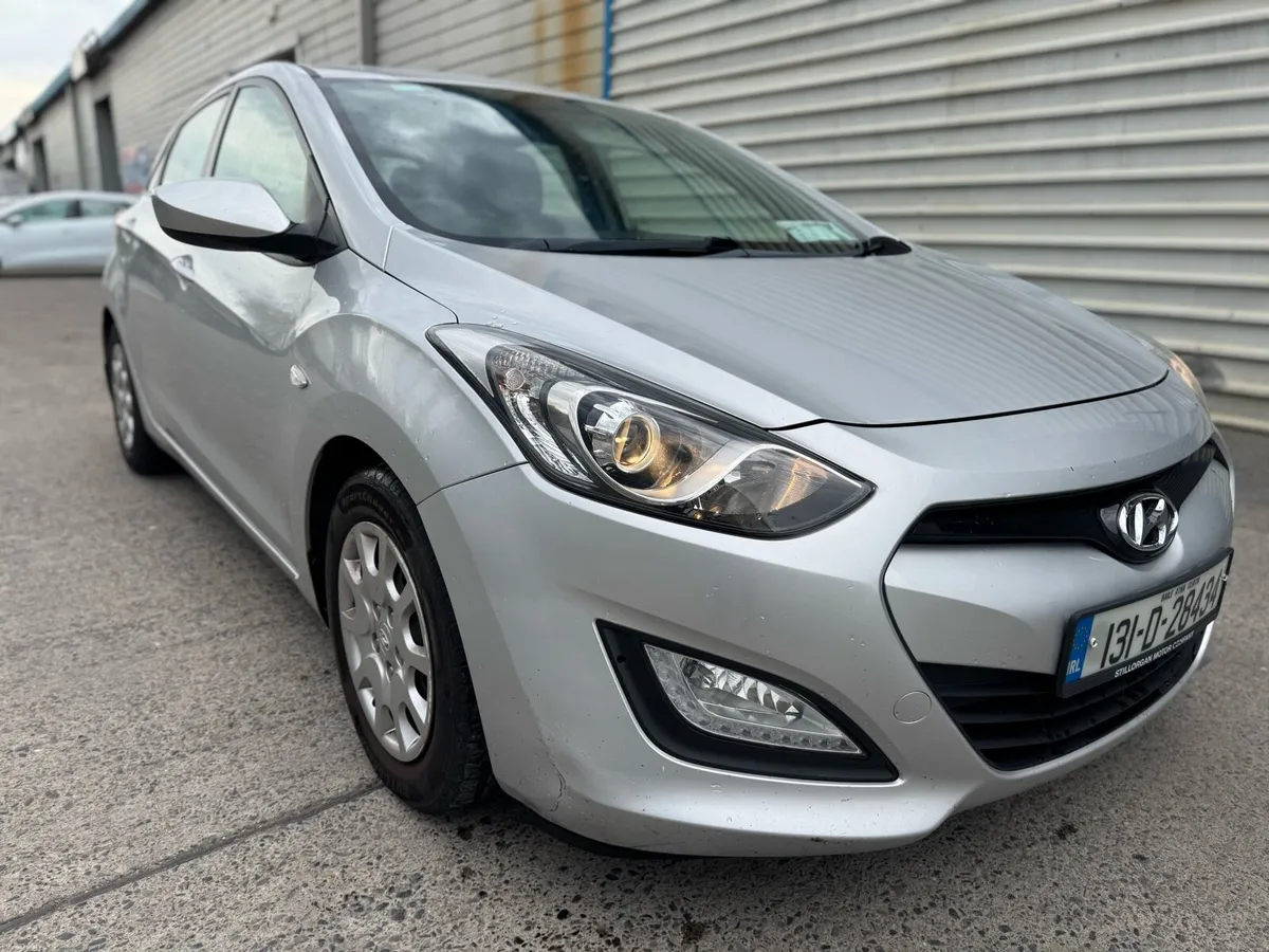 2013 Hyundai i30 - Image 1