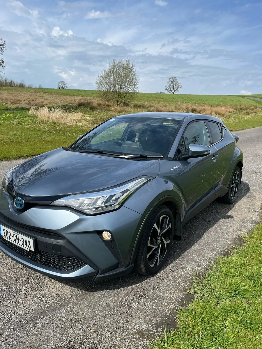 Toyota C-HR Sport Hybrid 2020 - Image 4