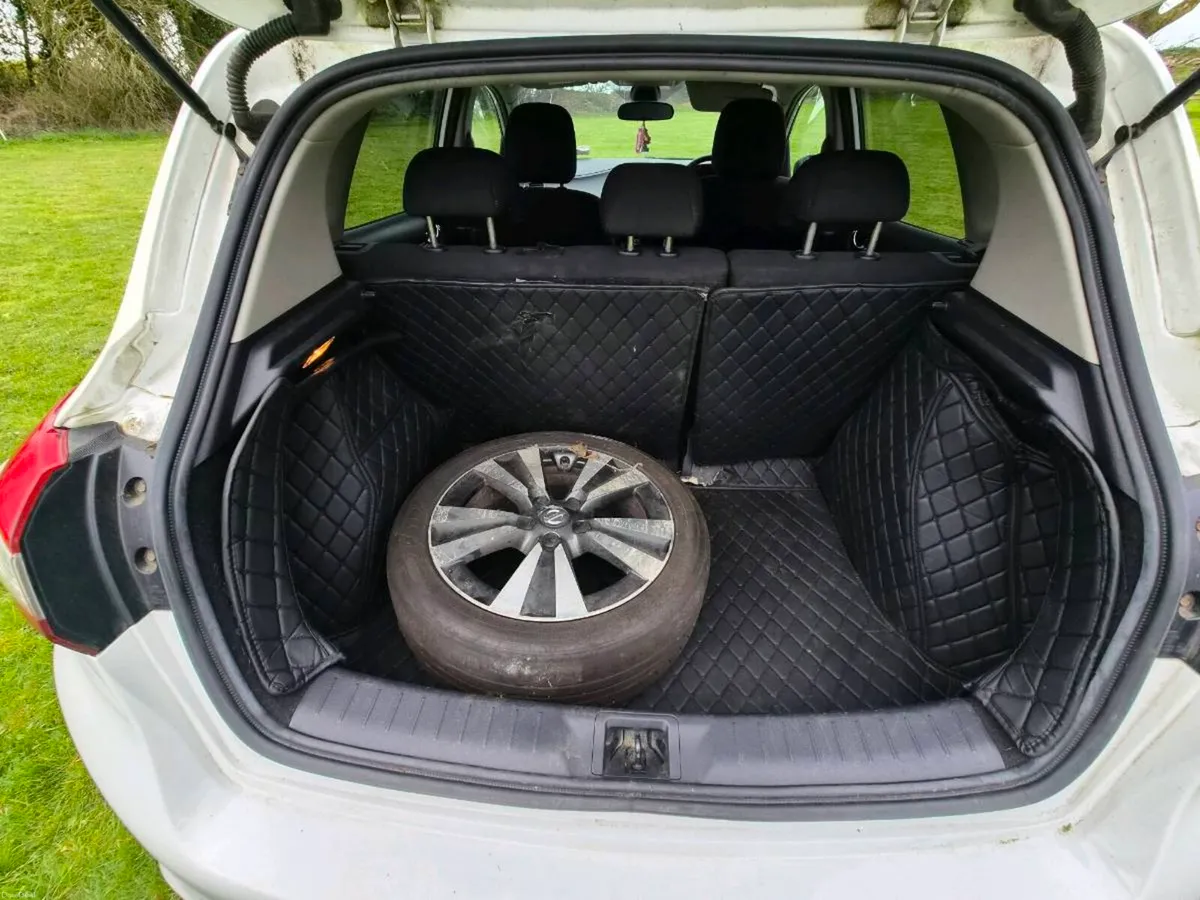 Nissan Pulsar - Image 4