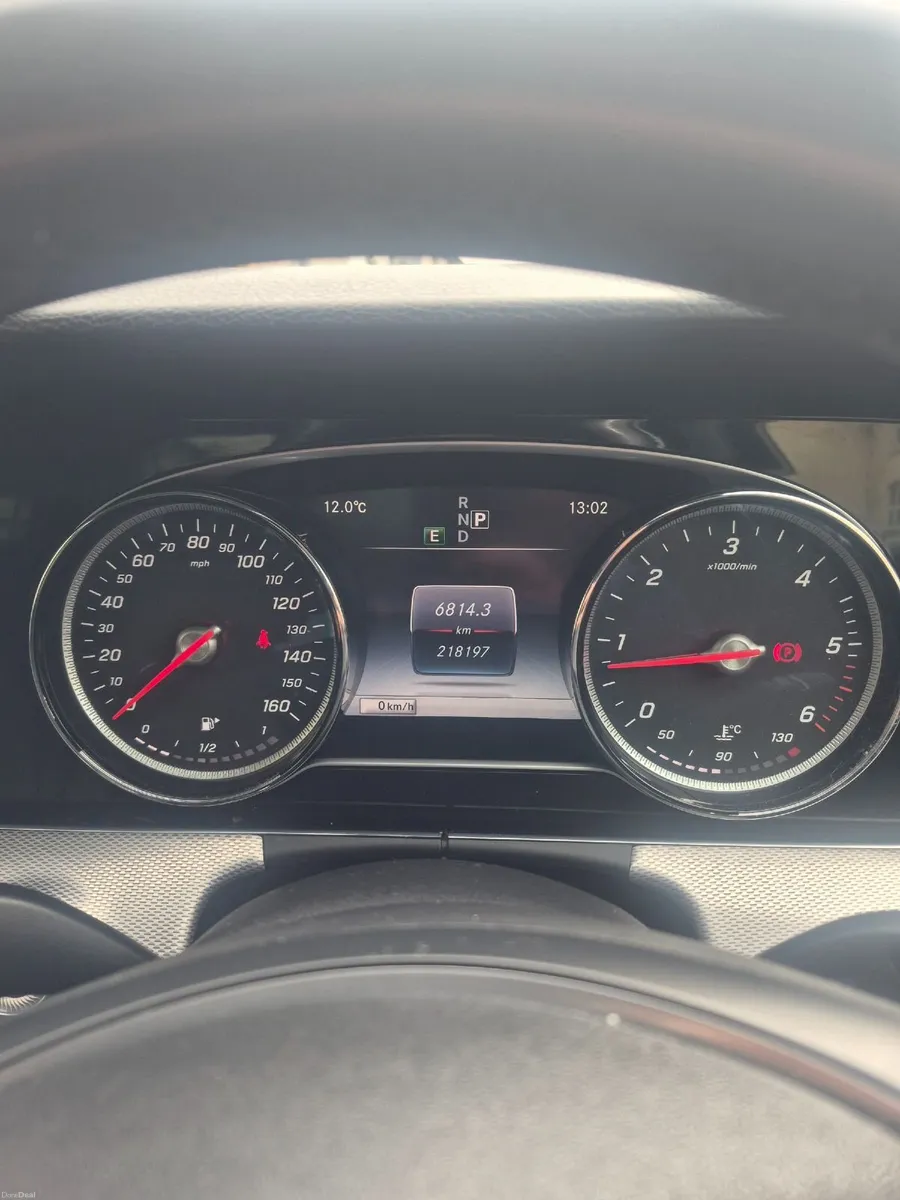 Mercedes-Benz E-Class 2016 - Image 3