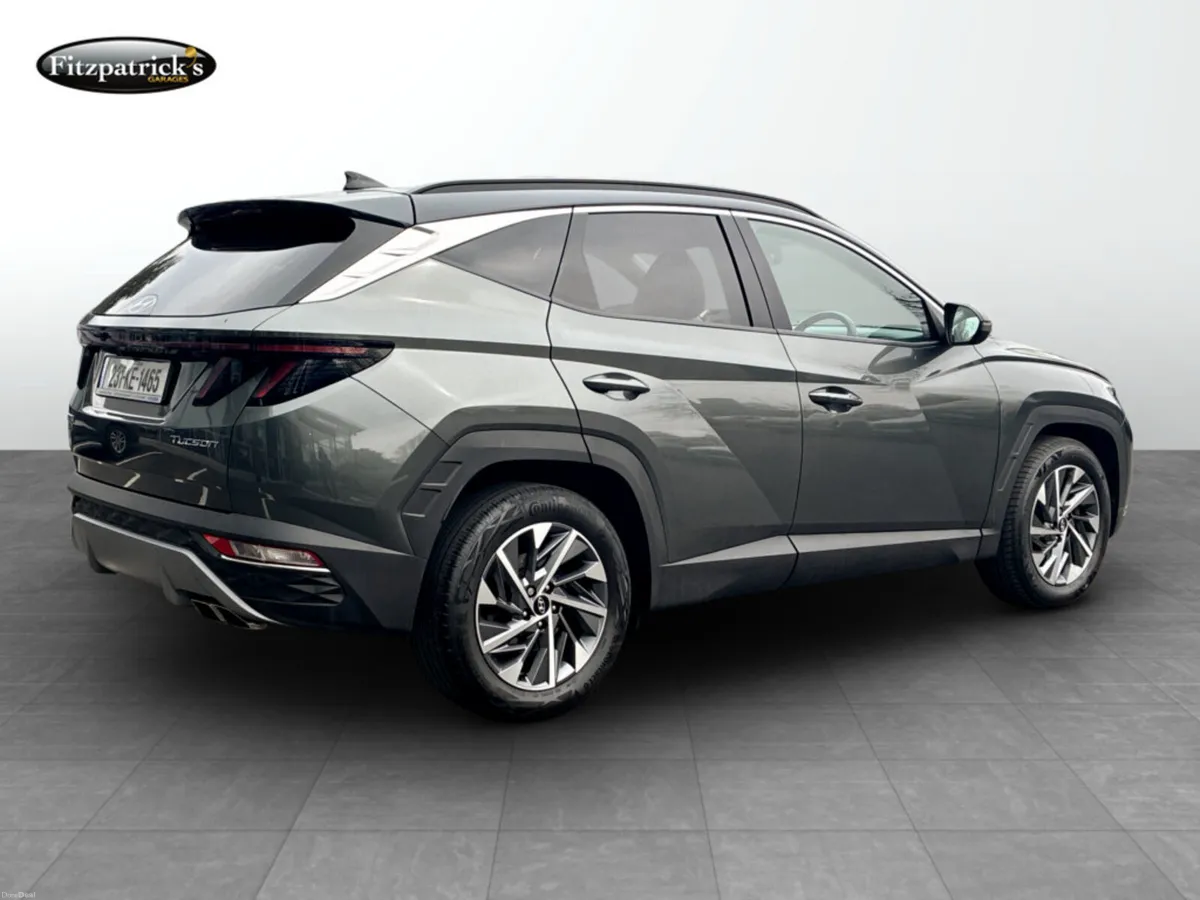 Hyundai Tucson Executive Plus 1.6 Diesel - Image 3