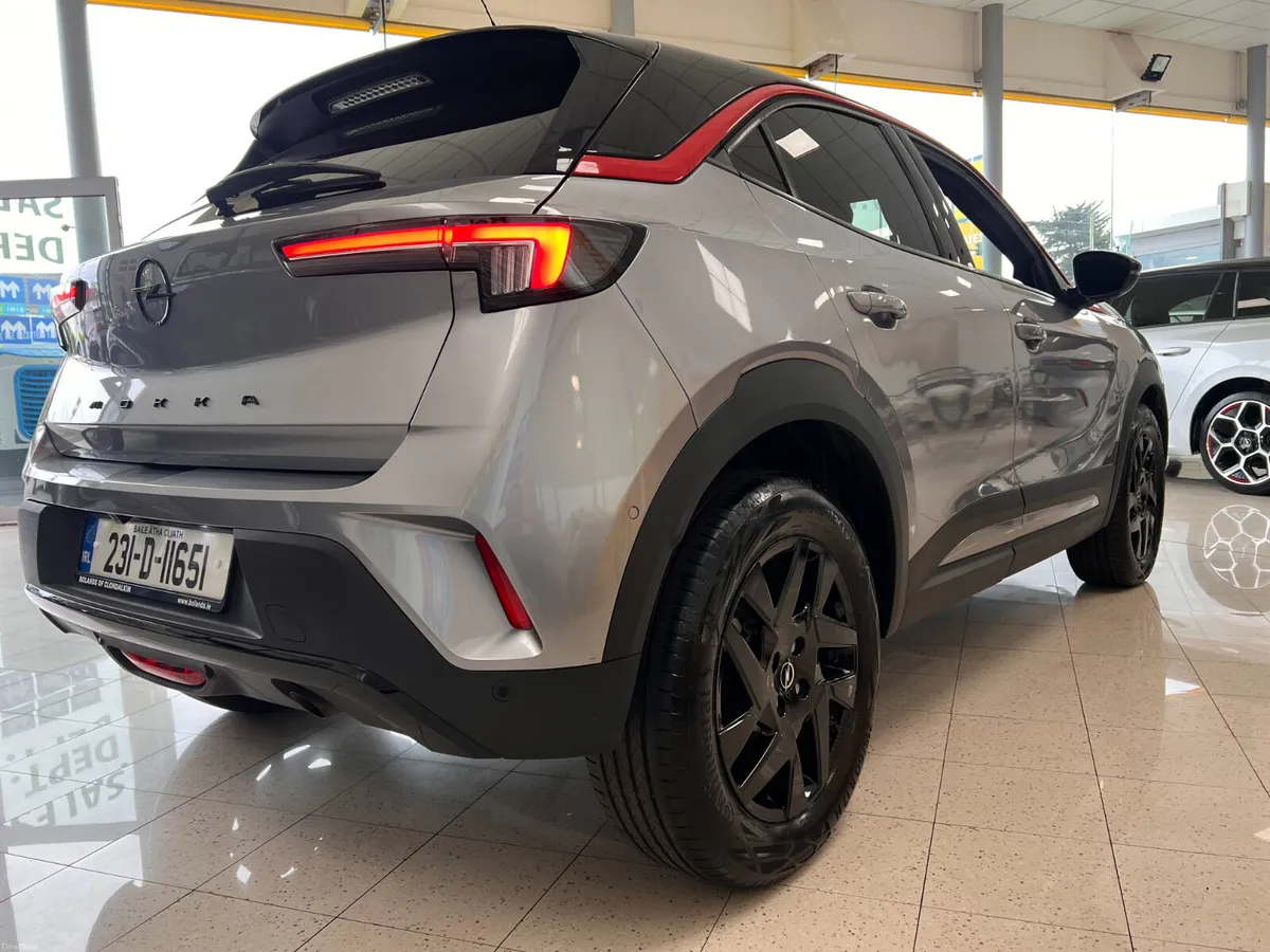 *NOW ON SALE* SRI Manual Petrol As New Huge Spec T - Image 2