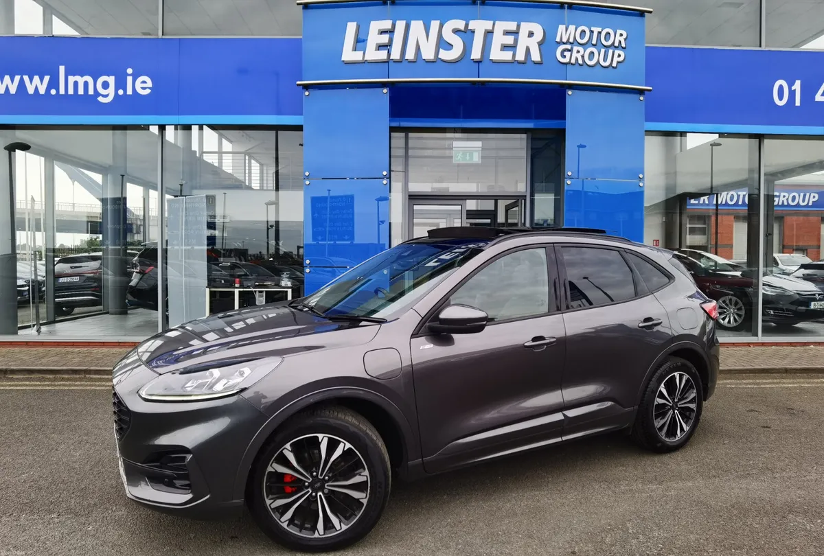 FORD KUGA 2.5 ST-LINE X EDITION **SUNROOF** - Image 1