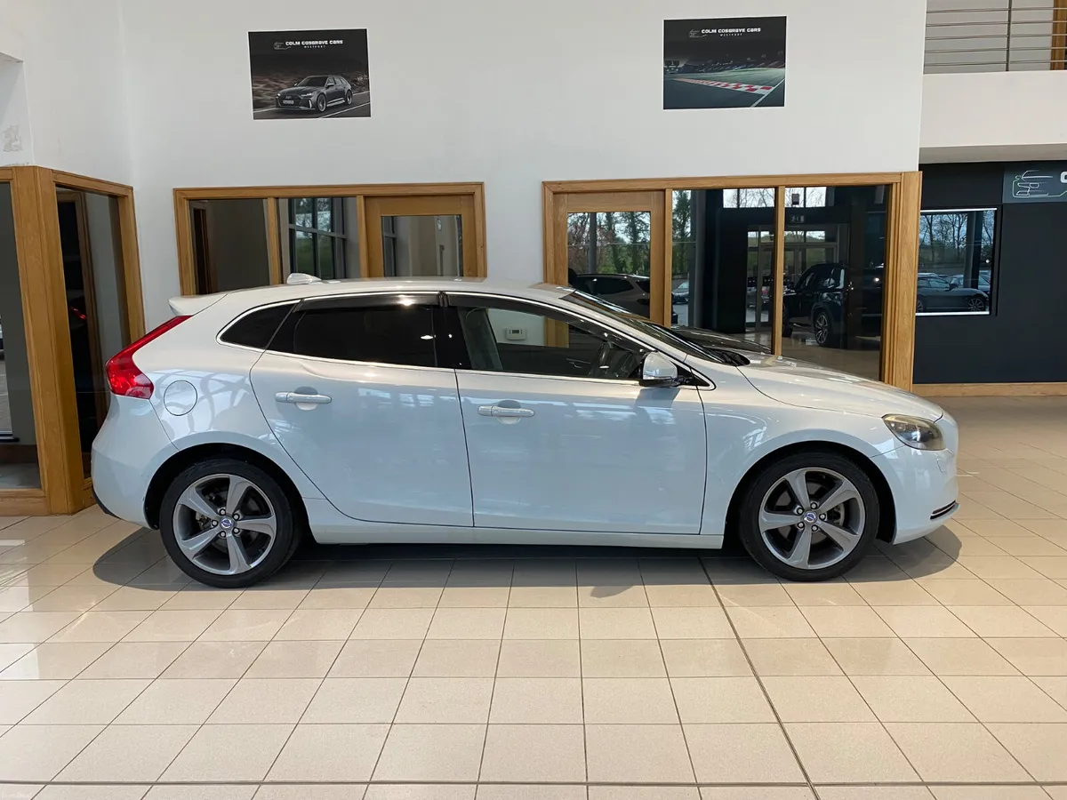 Volvo V40 2013 T4 Auto - Image 2