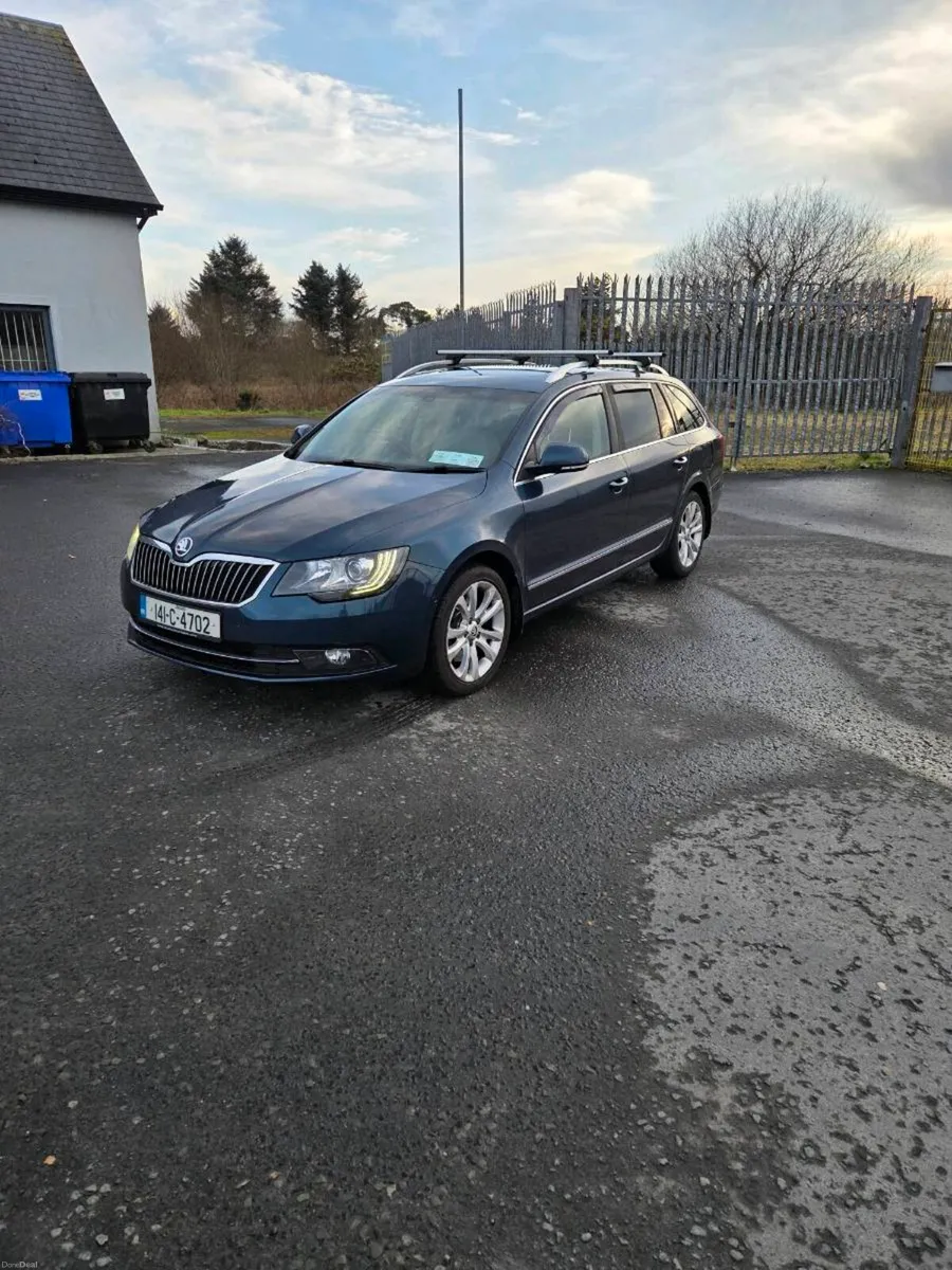 Skoda superb estate - Image 3