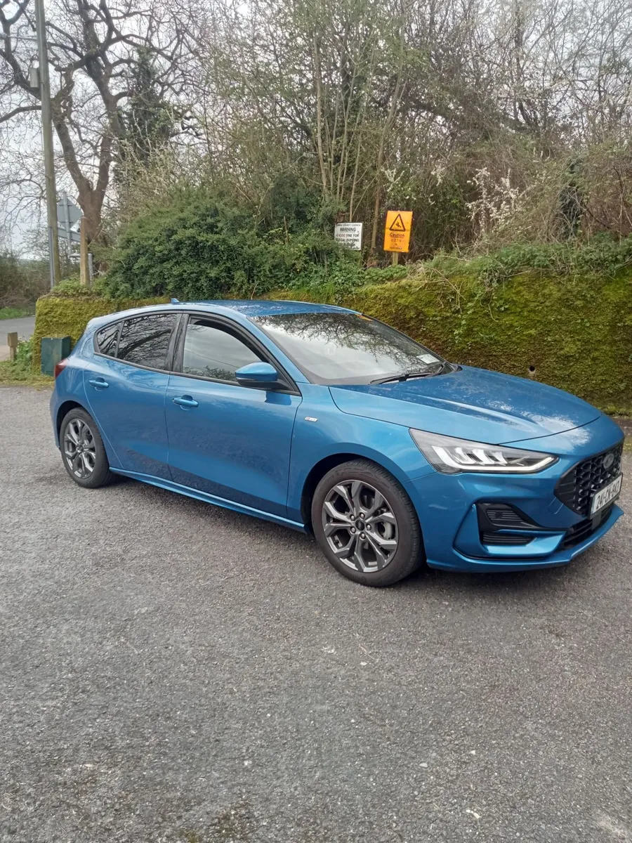 Ford Focus 2024 ST-Line - Image 2