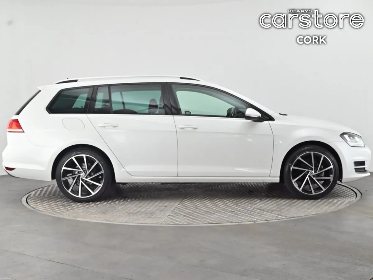 Volkswagen Golf 1.2 TSI EST 85HP BMT Trendline (Up - Image 2