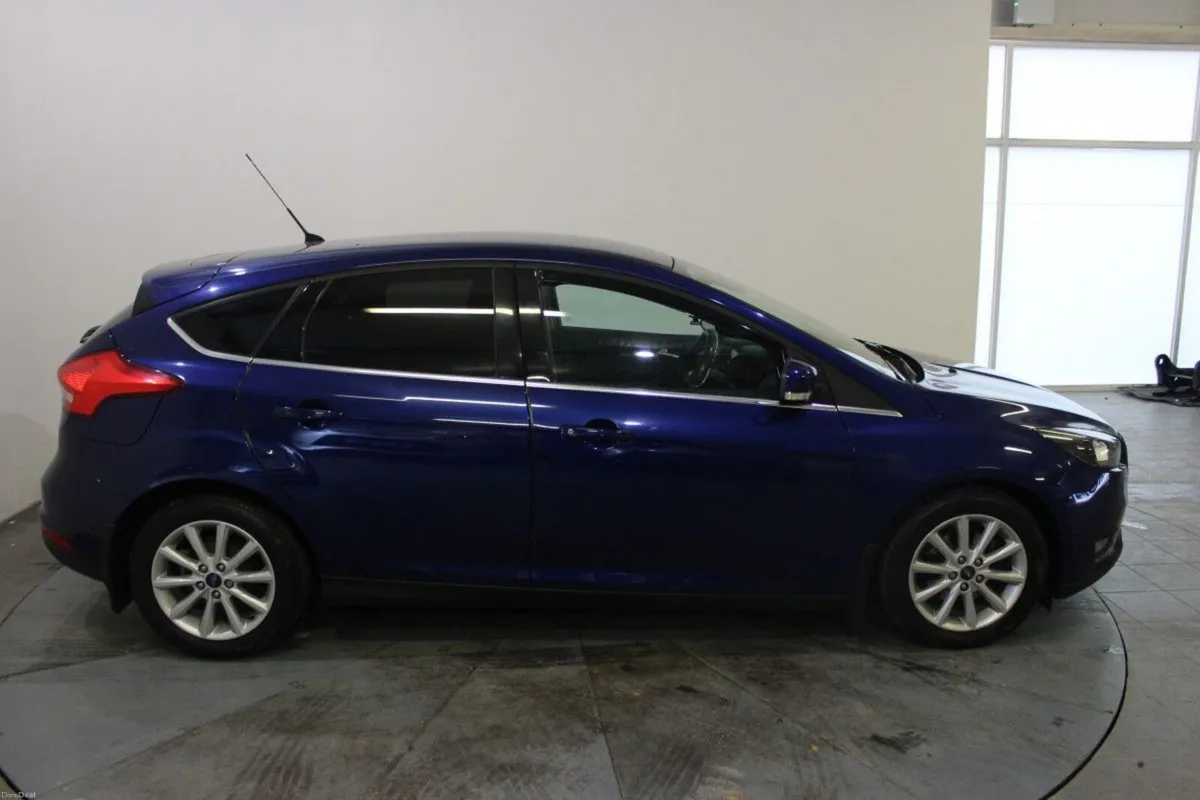 Ford Focus 1.5 TDCi 95PS Titanium - TENDER 10 - Image 3