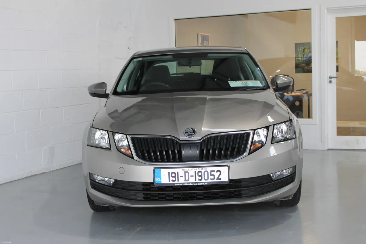 Skoda Octavia 2019, Finance Arranged - Image 3