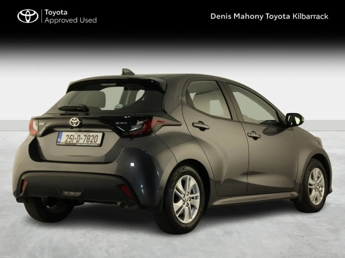 Toyota Yaris Luna - Image 2
