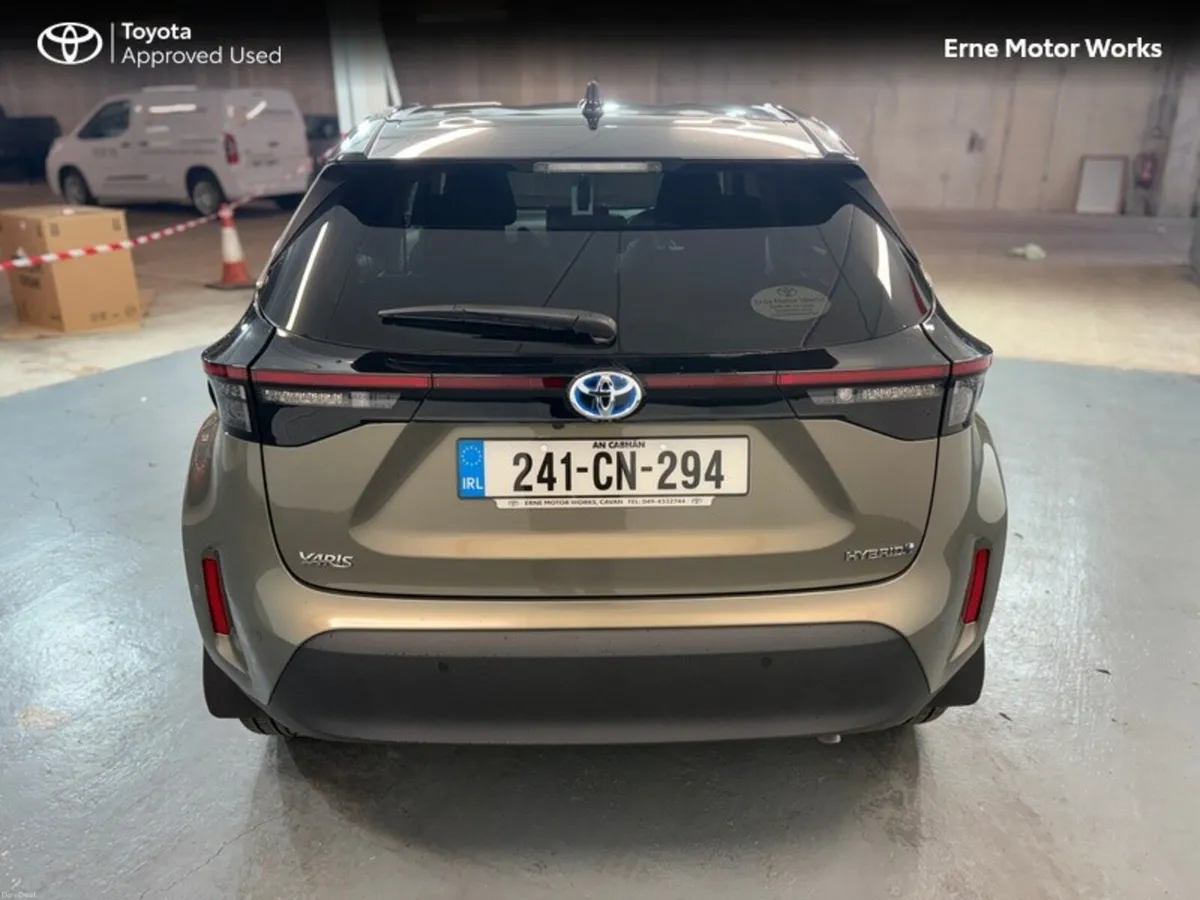 Toyota Yaris Cross Yaris Cross Sol Hybrid - Image 4