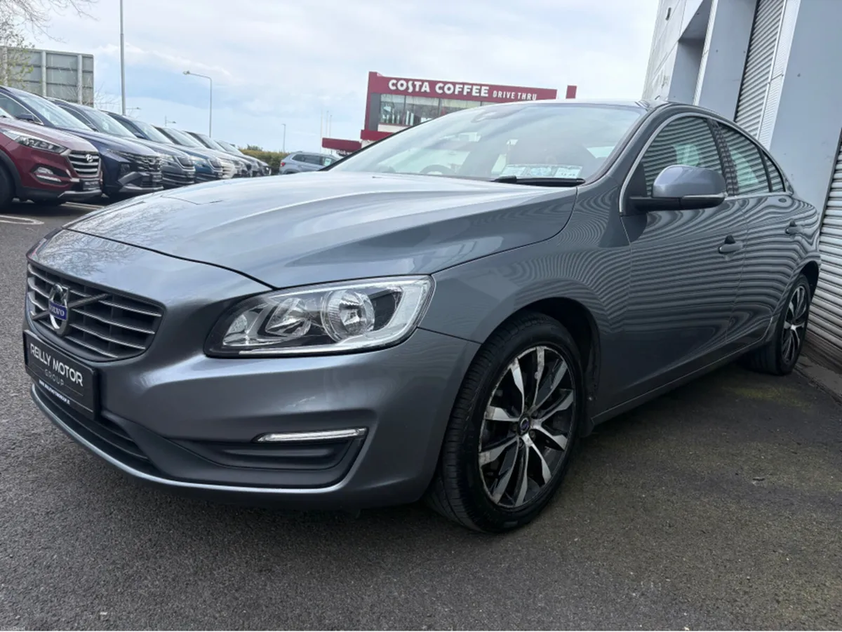 Volvo S60 2.0 DIESEL SE - Image 3
