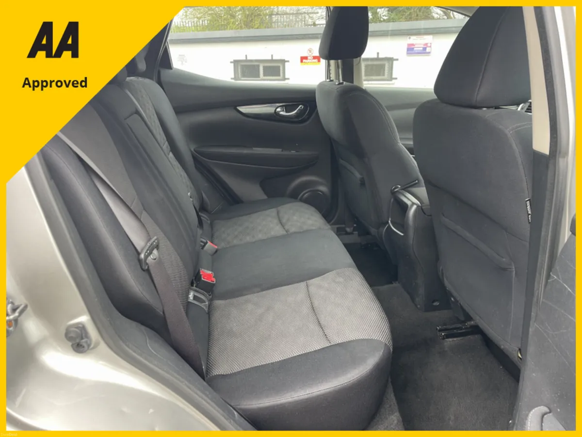 Nissan Qashqai 1.5 DSL LX FREE DELIVERY - Image 3