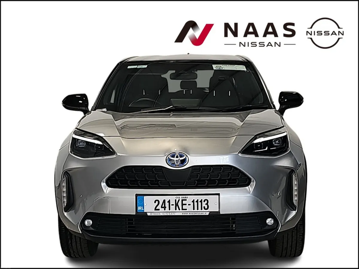 Toyota Yaris CROSS LUNA SPORT 4DR AUTO - Image 2
