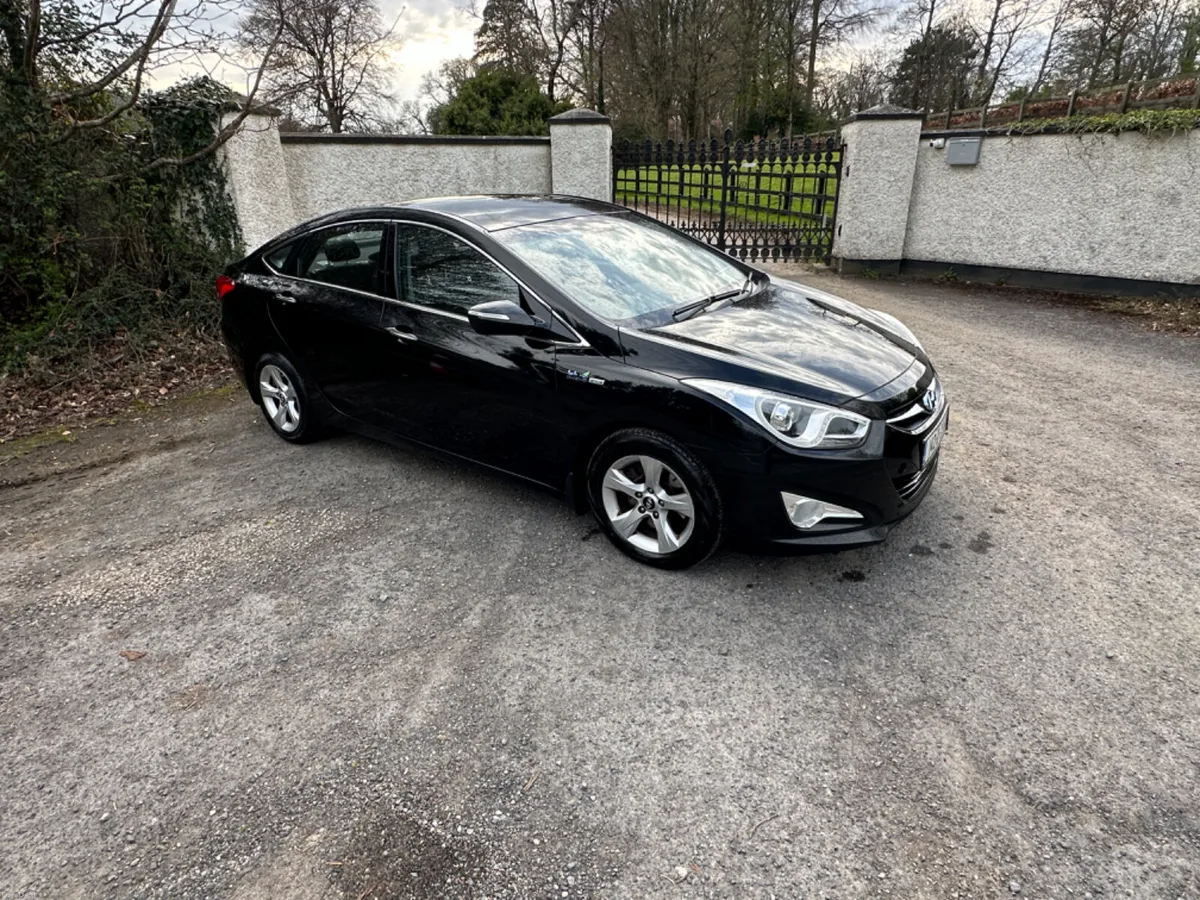 Hyundai i40 2014 NCT & TAX - Image 1