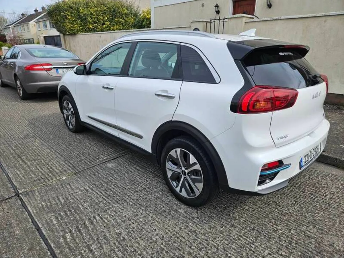 2022 Kia E-niro - Image 4