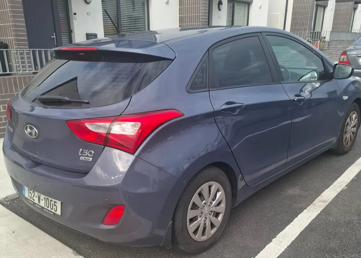 Hyundai i30 2015 - Image 2