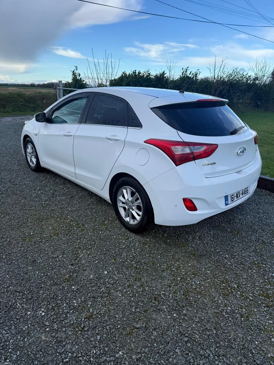 Hyundai I30 SE Blue Drive CRDI - Image 4