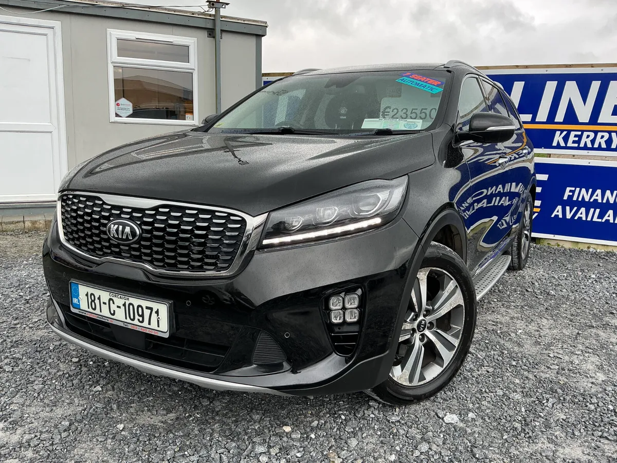 KIA SOENTO GT-LINE AUTOMATIC 4x4 7 SEATER 1 OWNER - Image 2