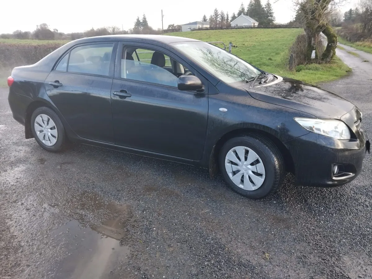 Toyota Corolla 2008 - Image 2