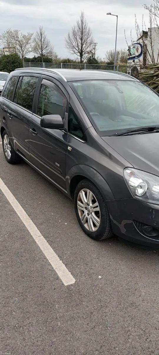 Vauxhall Zafira 2013 - Image 2