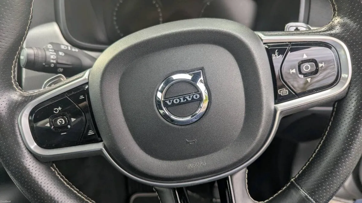 Volvo S90 D4 R design - Image 3