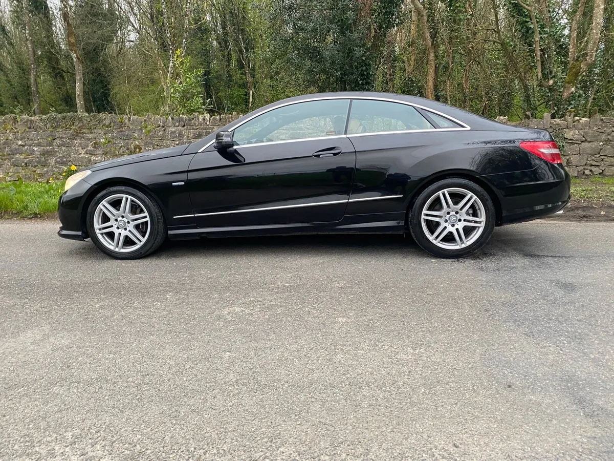 MERCEDES E CLASS COUPÉ AUTO NCT 27 - Image 3