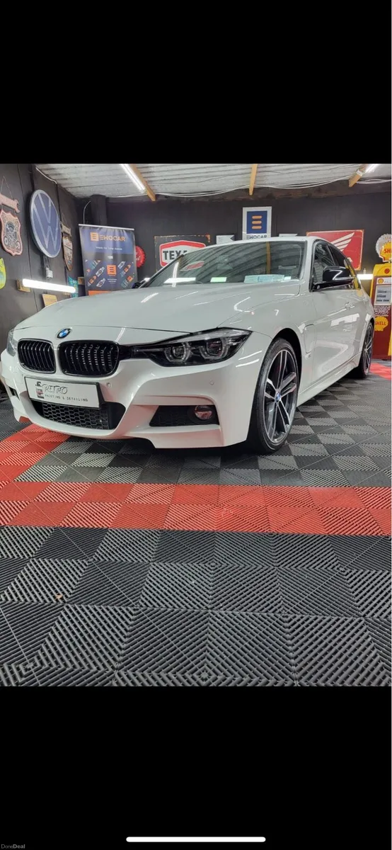 BMW 330e M Sport Shadow Edition - Image 3