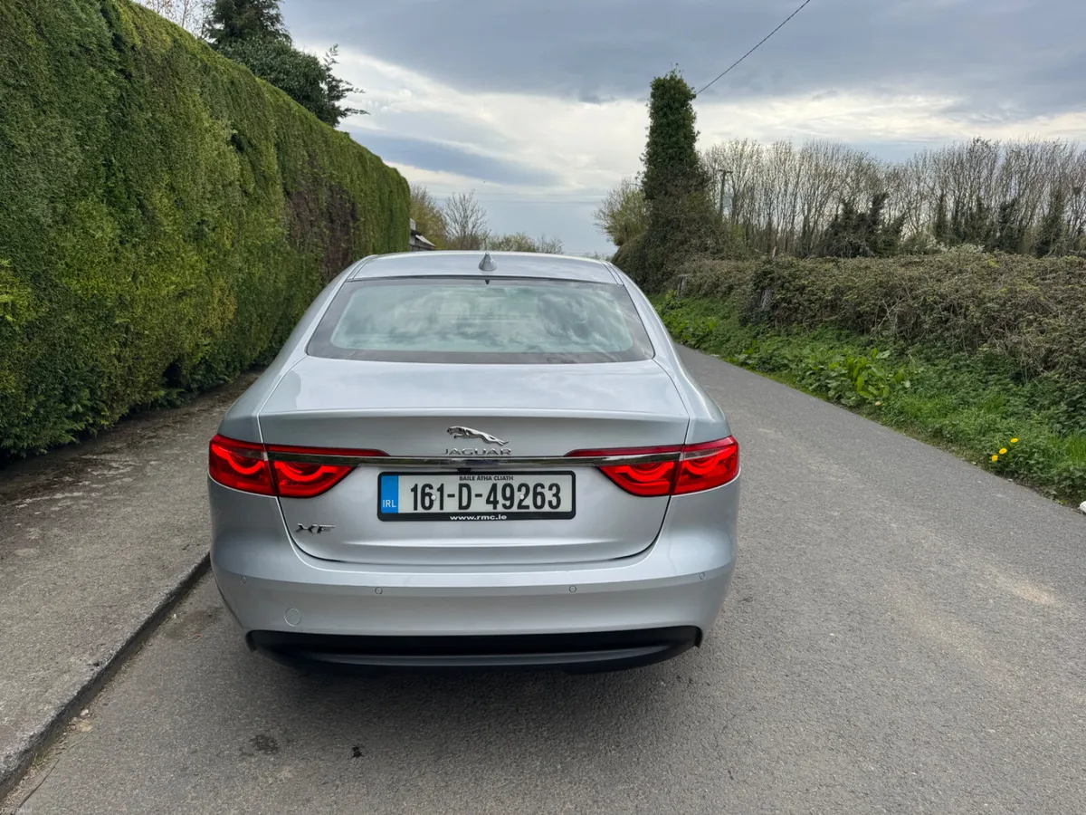 Jaguar XF prestige automatic low mileage - Image 3