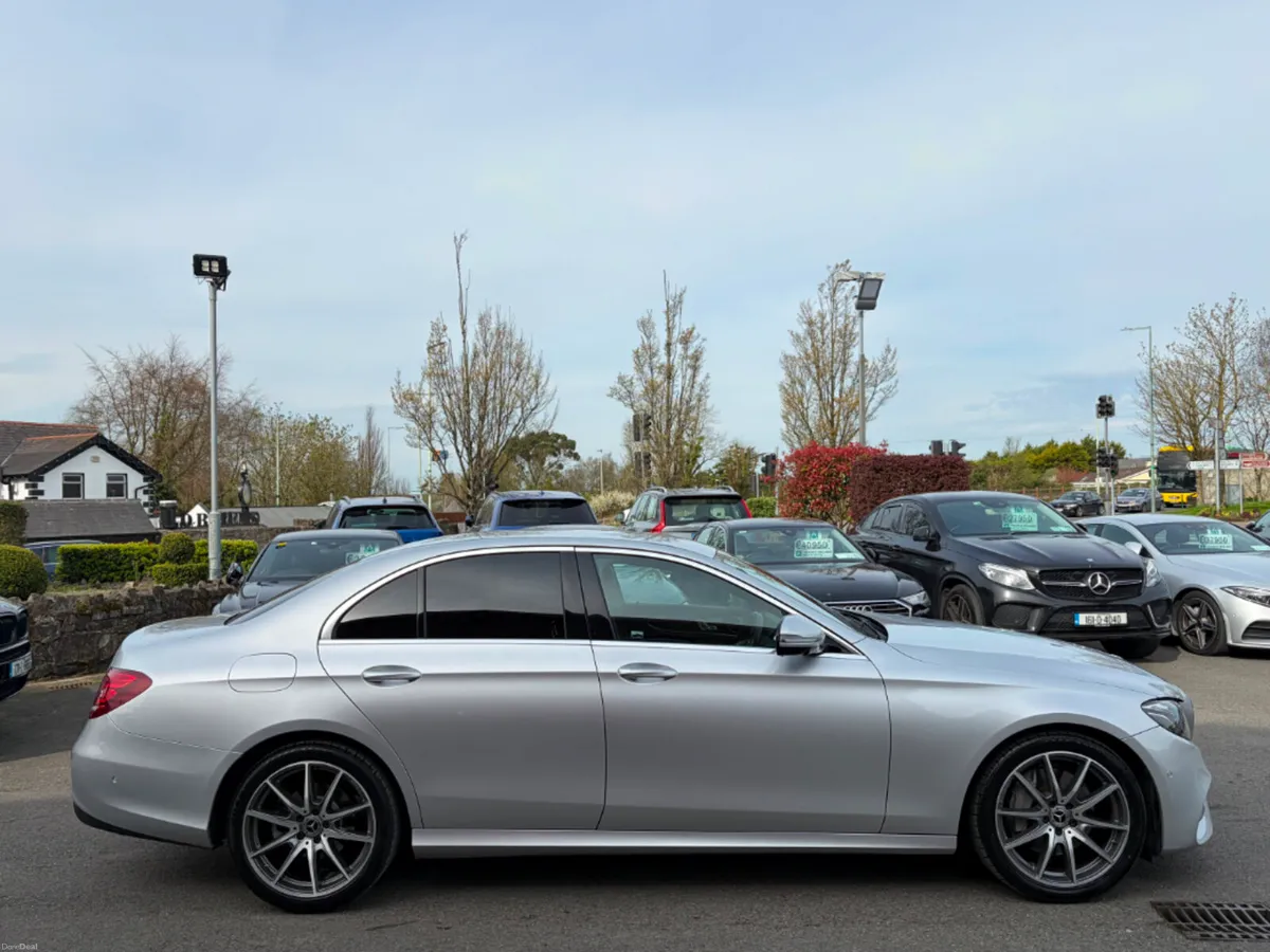 Mercedes-Benz E-Class E220 D AMG Line Edition Prem - Image 4