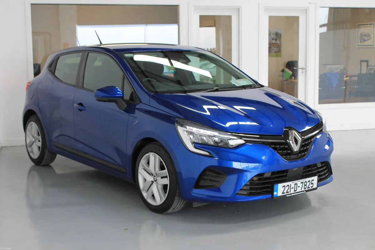 Renault Clio 2022 Dynamique Finance Arranged - Image 4