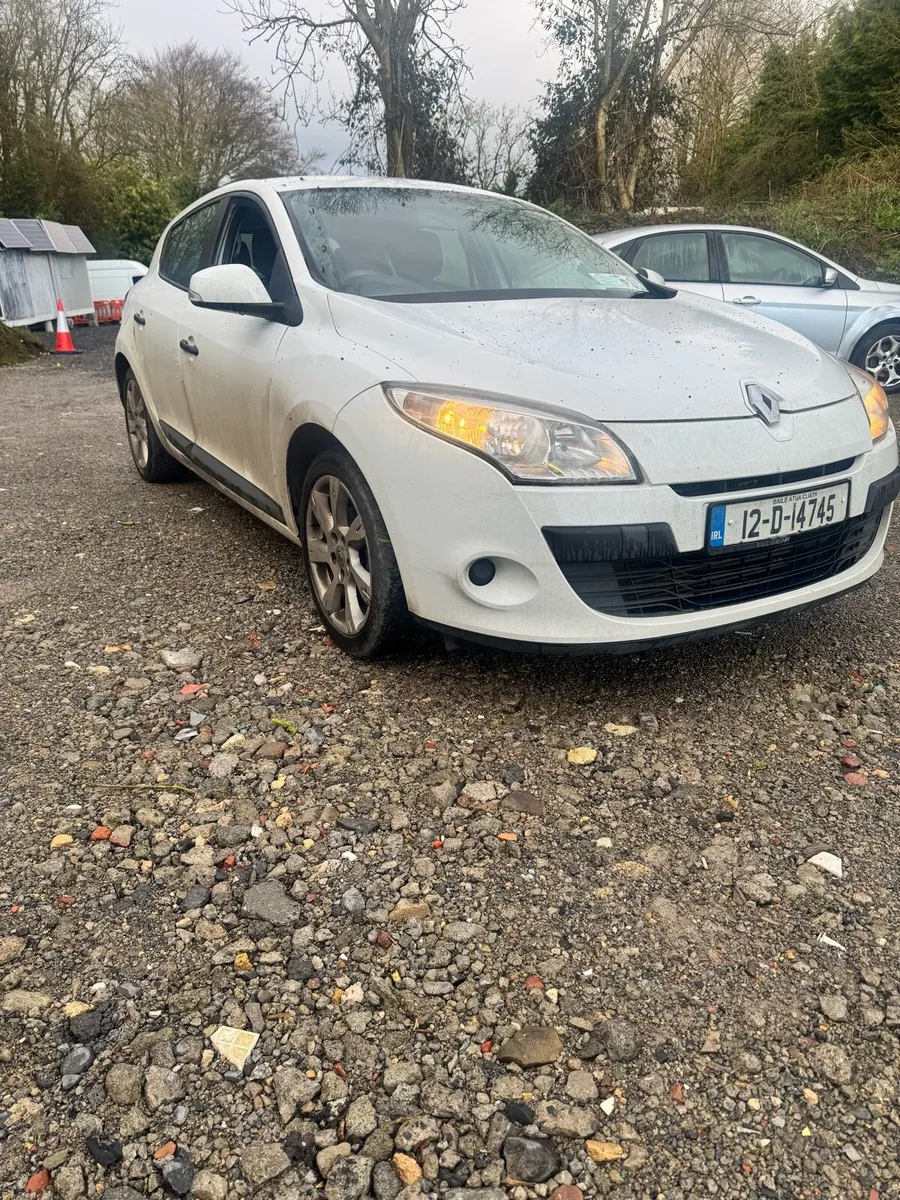 2012 Renault Megane - Image 2