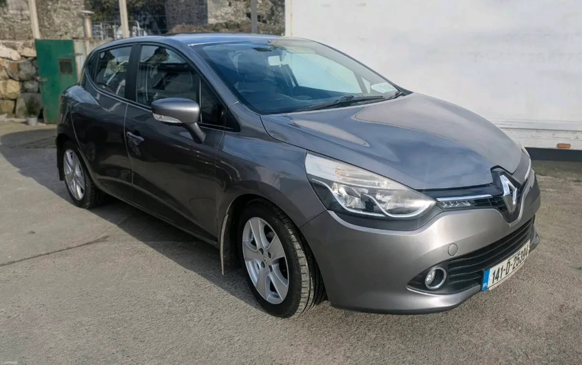 Renault Clio 1.5 DCI - Image 1