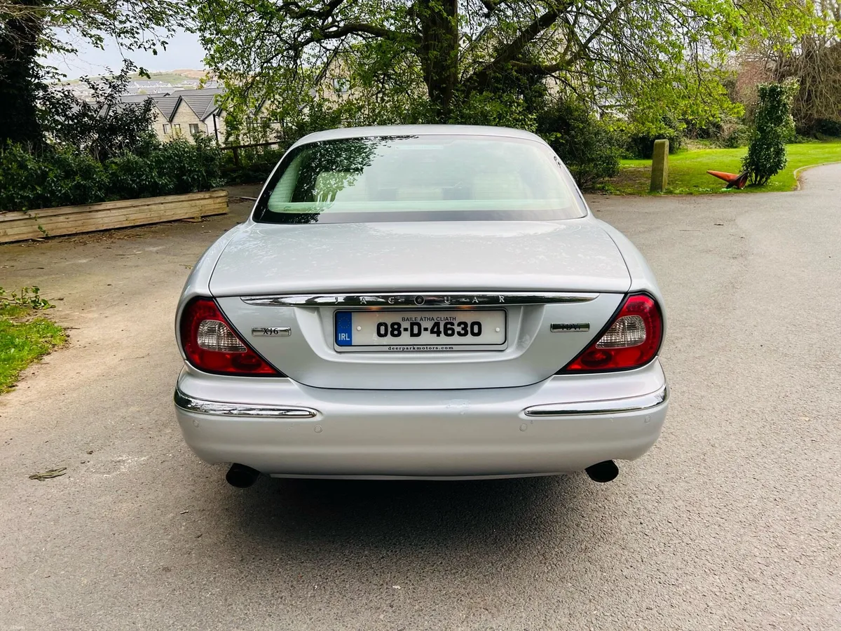 2008 Jaguar XJ6 2.7 Executive - Image 4