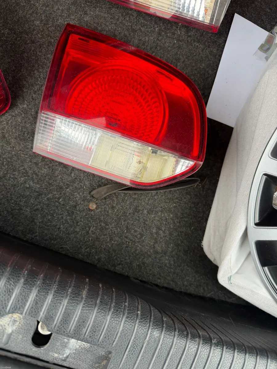 Mk6 golf tail lights in perfect condition - Image 2