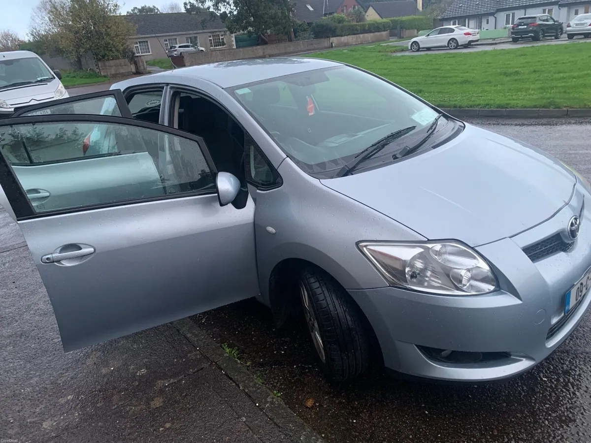 Toyota Auris 2009- inspection welcome,fast sale - Image 1