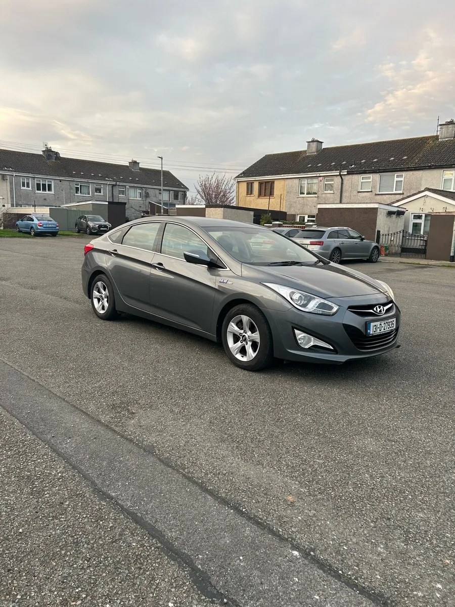 Hyaundai i40 - Image 1