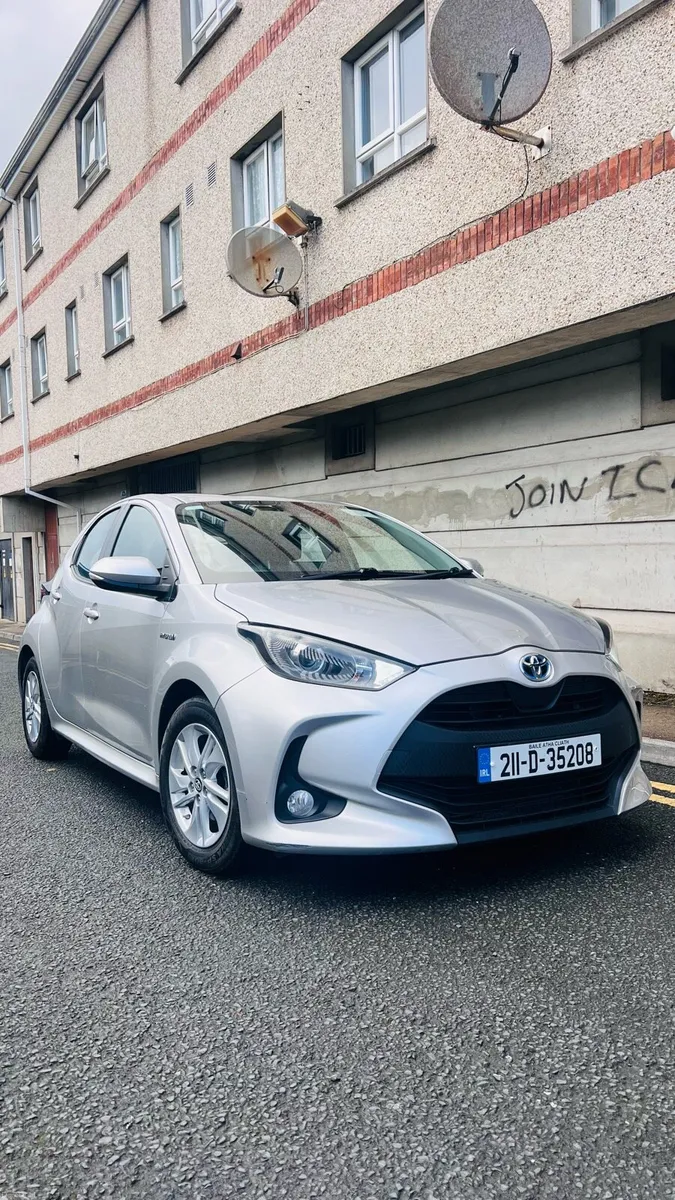 Toyota Yaris Hybrid Luna 2021 **Fresh NCT** - Image 1