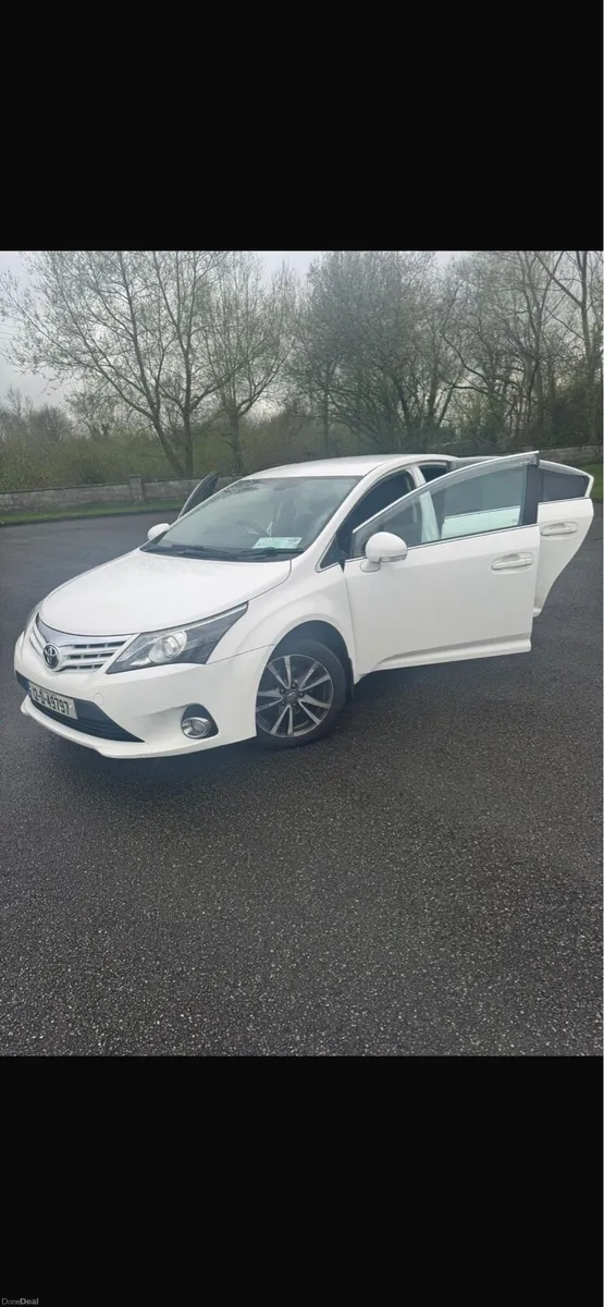 Toyota avensis - Image 3