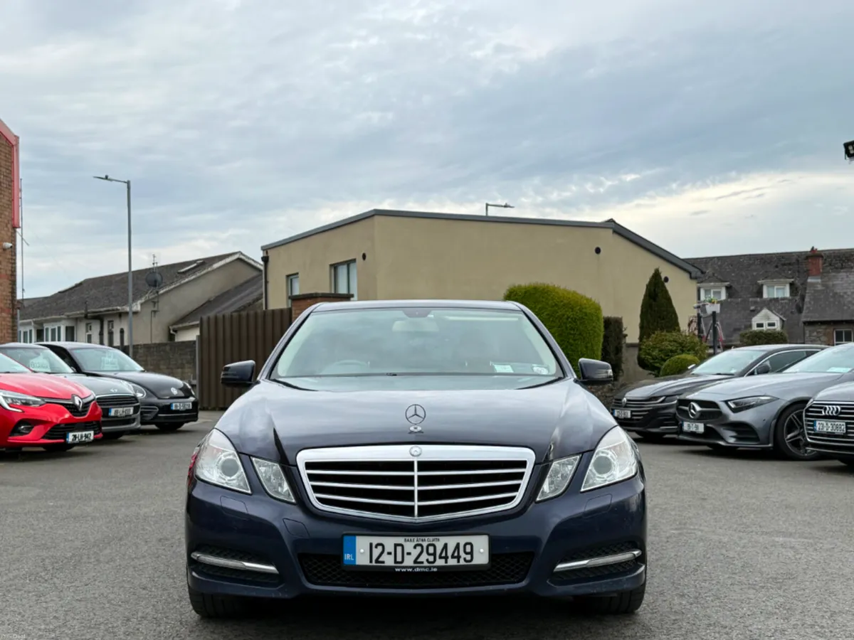 Mercedes-Benz E-Class E 200 CDI BE AVANTAGDE A/T * - Image 2