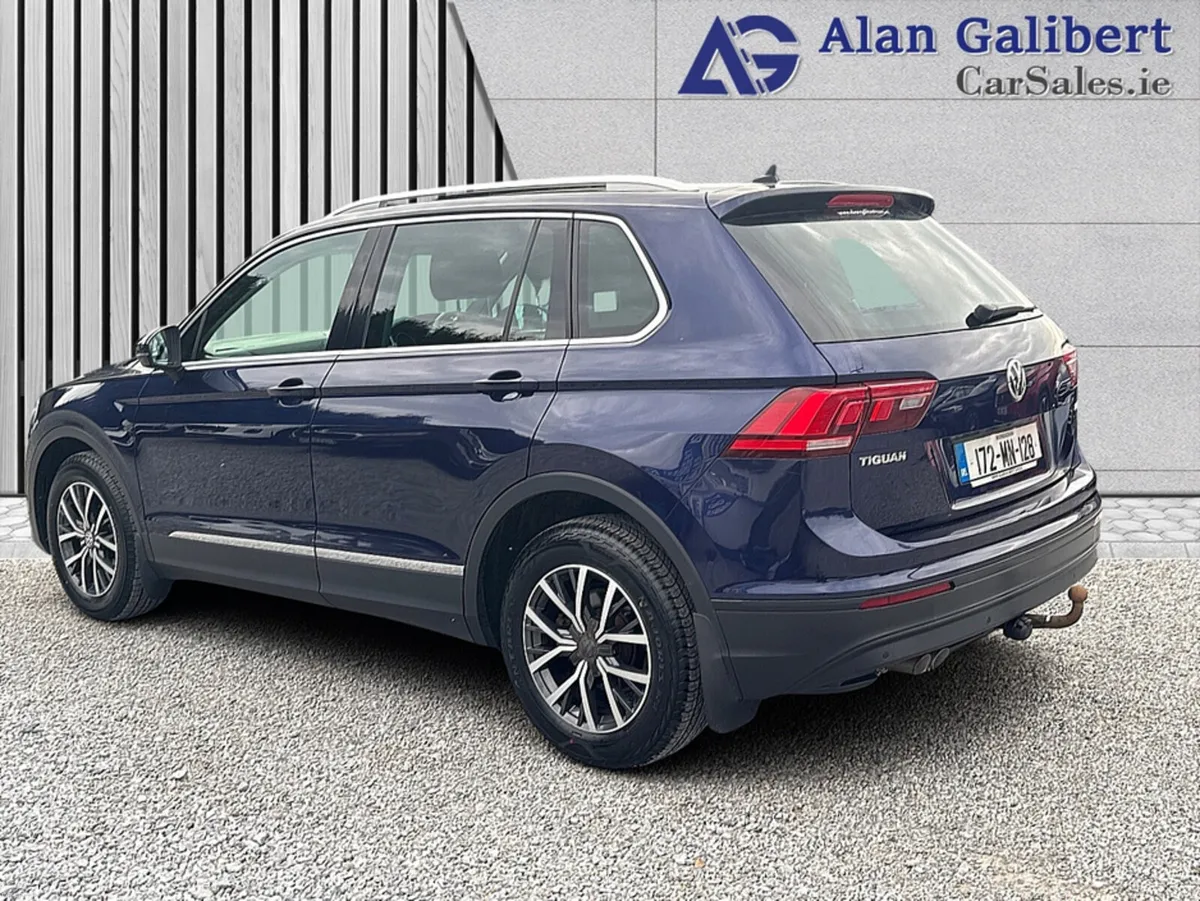 Volkswagen Tiguan COMFORTLINE 2.0 TDI Sunroof - Image 2