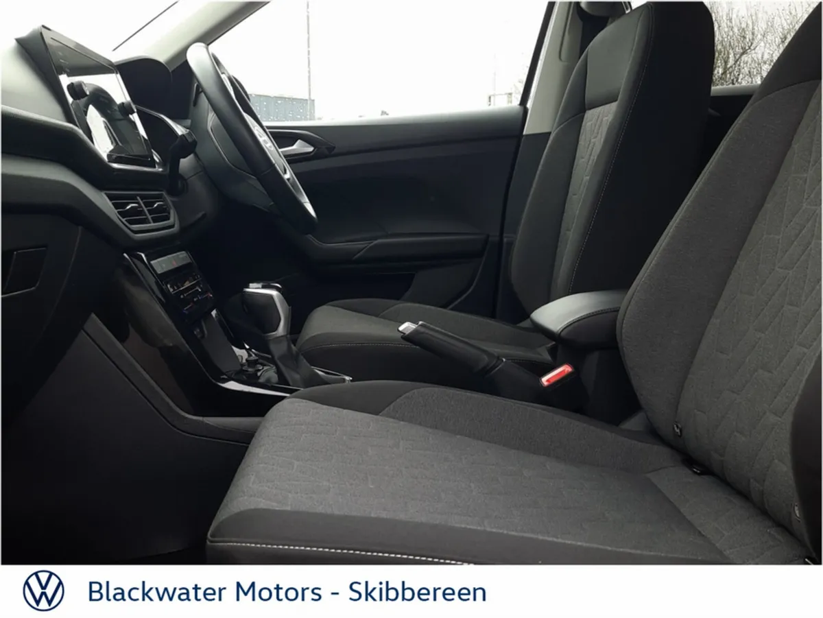 Volkswagen T-Cross 1.0TSI 116BHP EDITION 75 AUTOMA - Image 4