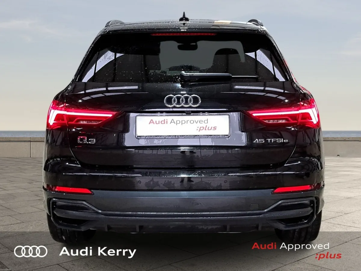Audi Q3 45TFSI E QUATTRO AUTOMATIC - Image 6