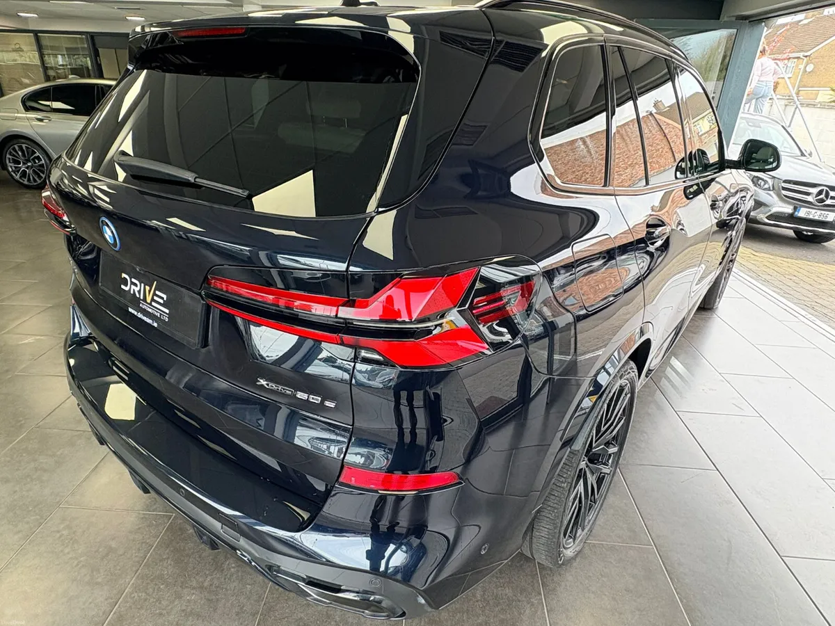 BMW X5 2025 50e M-Sport Pro - Image 4